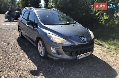 Универсал Peugeot 308 2011 в Рудки