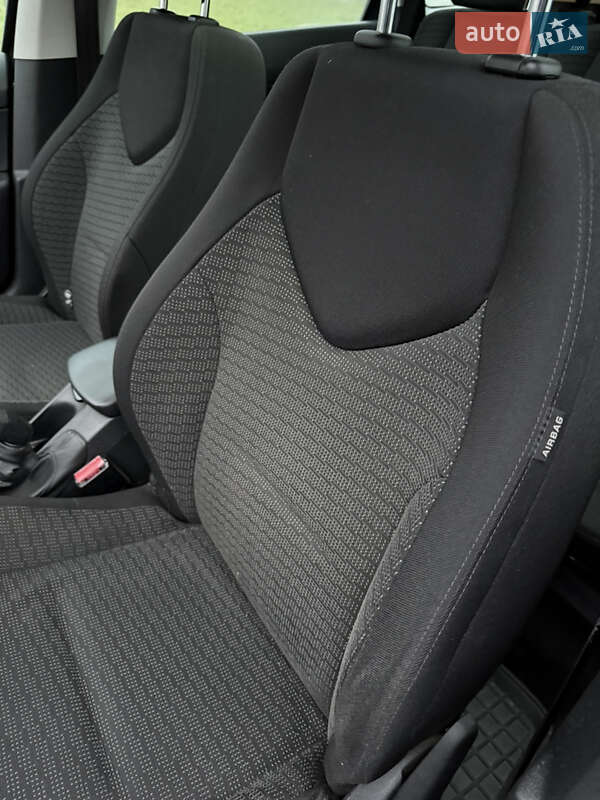 Універсал Peugeot 308 2008 в Шепетівці фото 38 Універсал Peugeot 308 2008 в Шепетівці