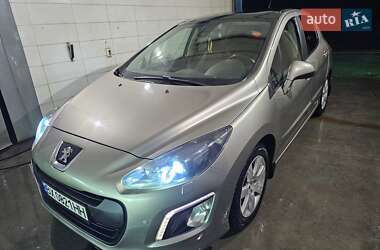 Хэтчбек Peugeot 308 2012 в Хмельницком