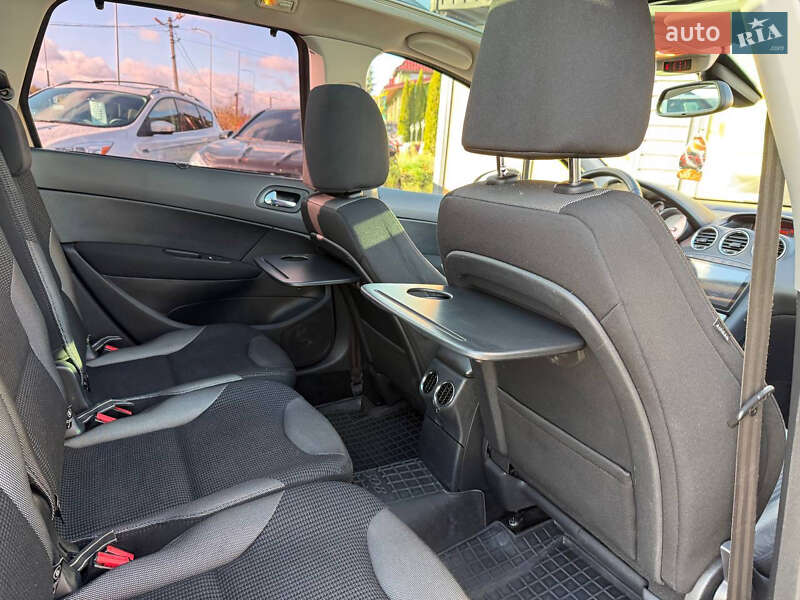 Универсал Peugeot 308 2012 в Стрые