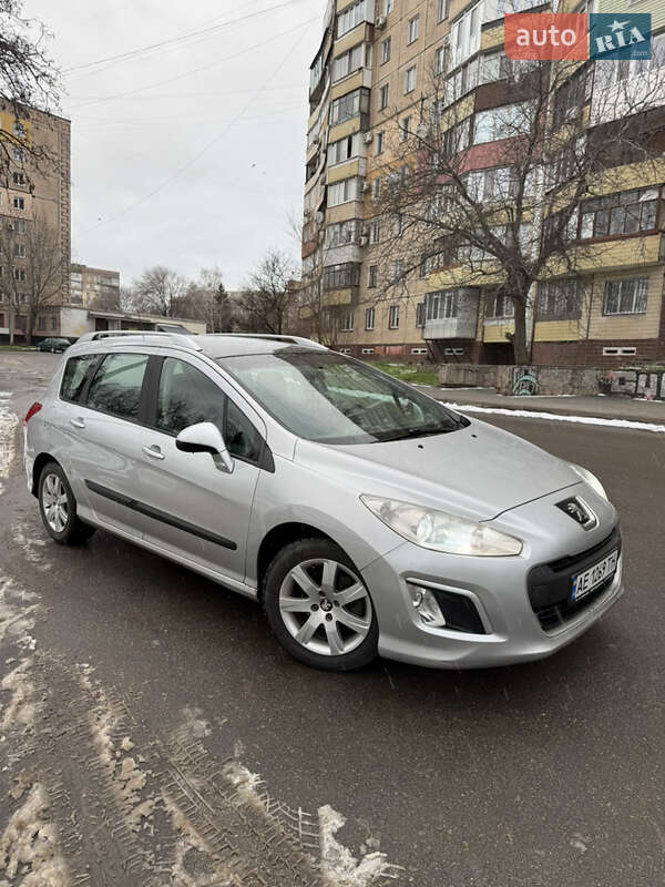 Peugeot 308 2012