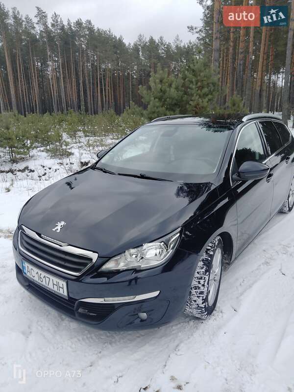 Універсал Peugeot 308 2015 в Маневичах