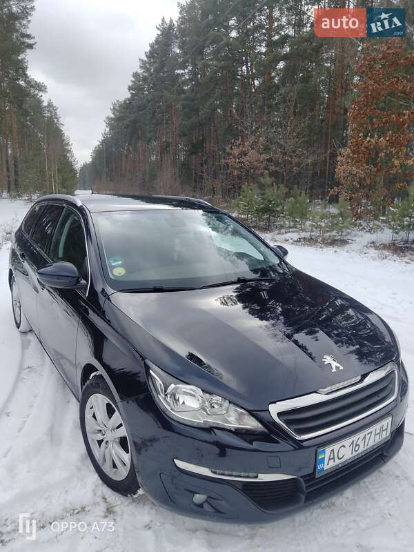 Універсал Peugeot 308 2015 в Маневичах