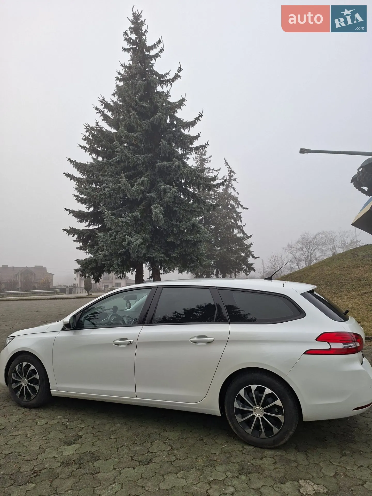 2015 Peugeot 308 - мініатюра 2