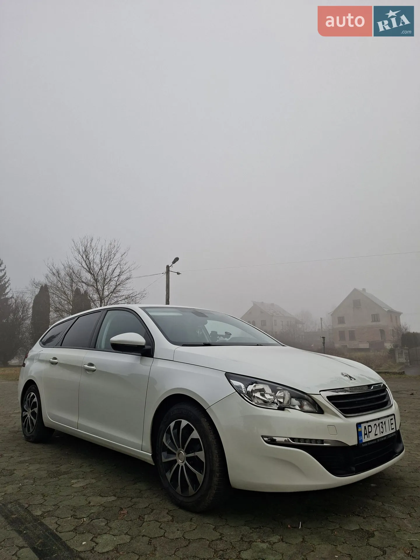 2015 Peugeot 308 - мініатюра 12
