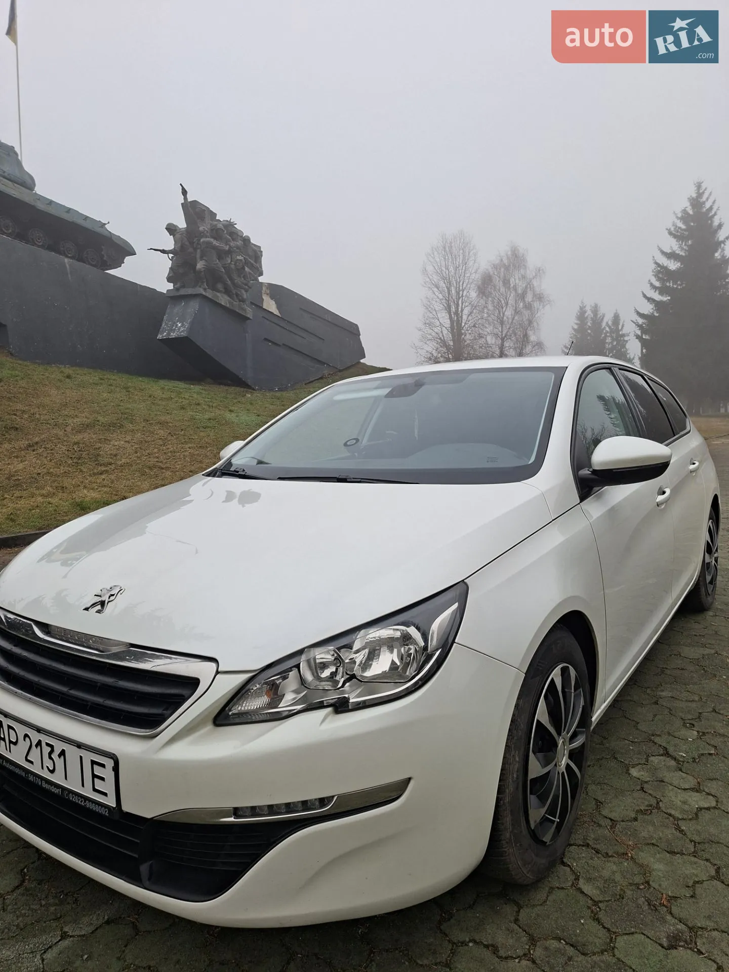 2015 Peugeot 308 - мініатюра 16