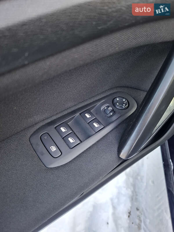 Універсал Peugeot 308 2019 в Львові