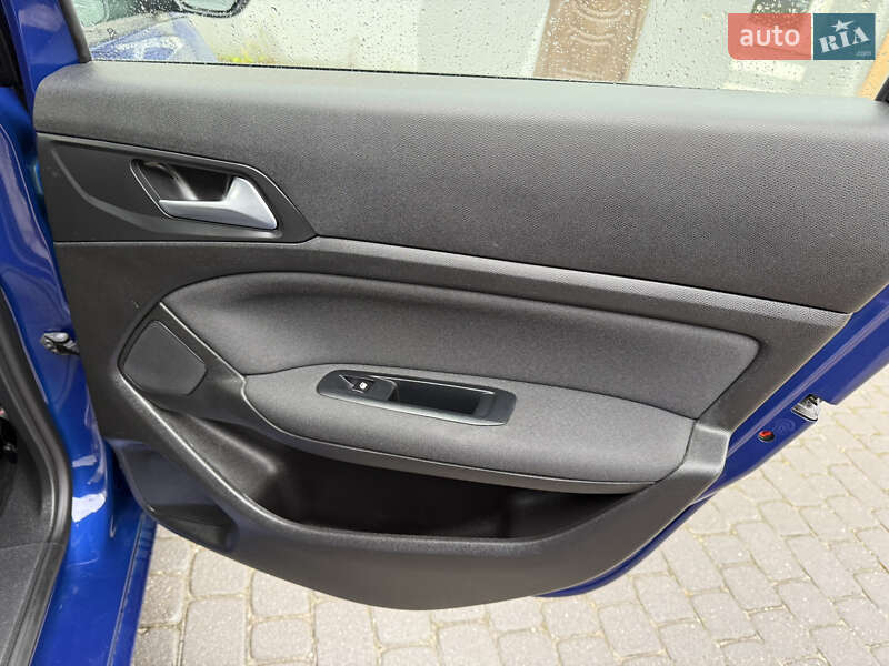 Универсал Peugeot 308 2019 в Хмельницком