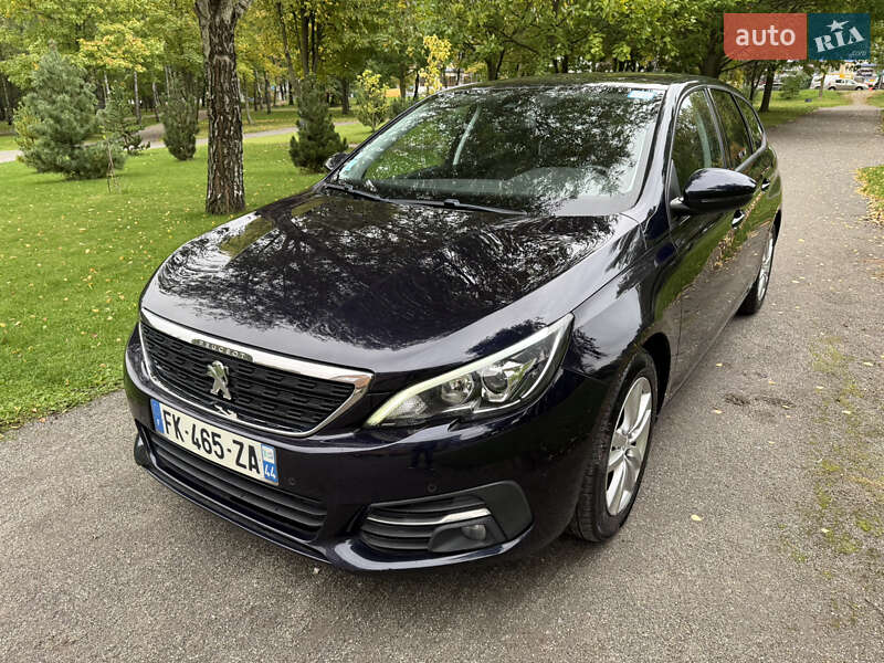 Универсал Peugeot 308 2019 в Хмельницком