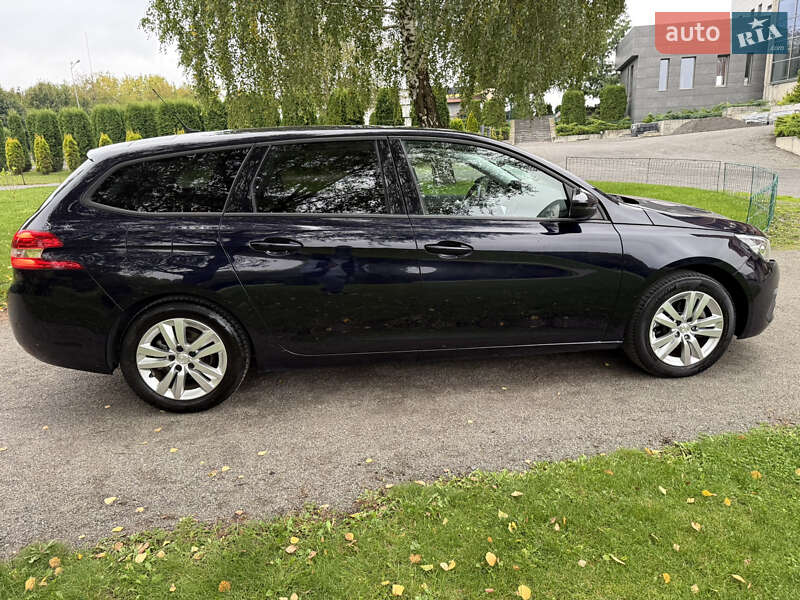 Универсал Peugeot 308 2019 в Хмельницком
