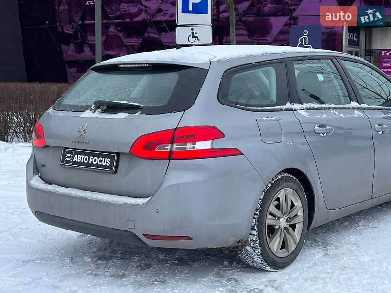 Универсал Peugeot 308 2018 в Киеве фото 9 Универсал Peugeot 308 2018 в Киеве