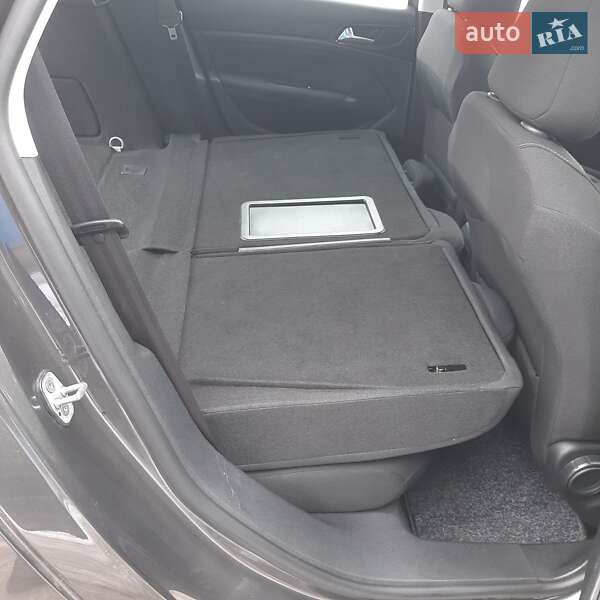 Универсал Peugeot 308 2017 в Полтаве