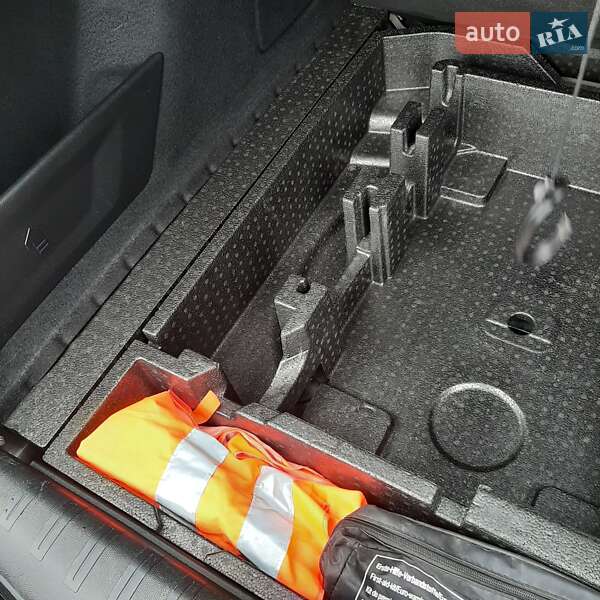 Универсал Peugeot 308 2017 в Полтаве