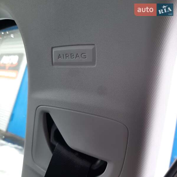 Универсал Peugeot 308 2017 в Полтаве