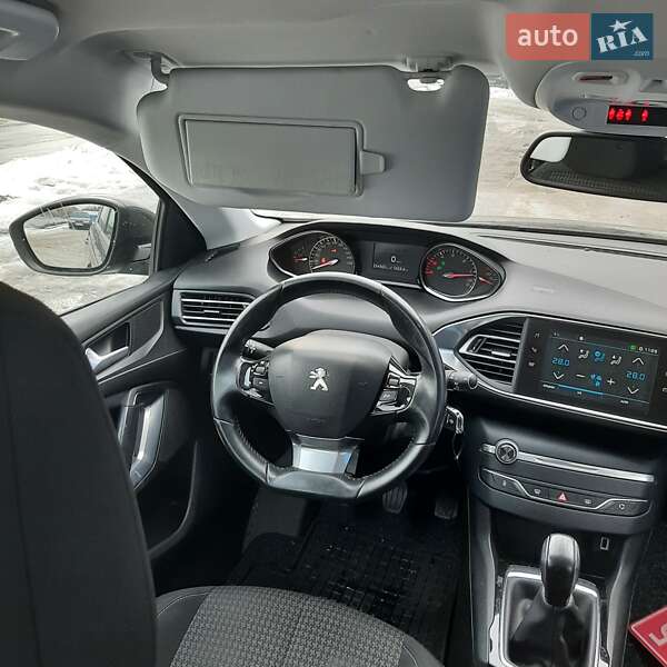 Универсал Peugeot 308 2017 в Полтаве