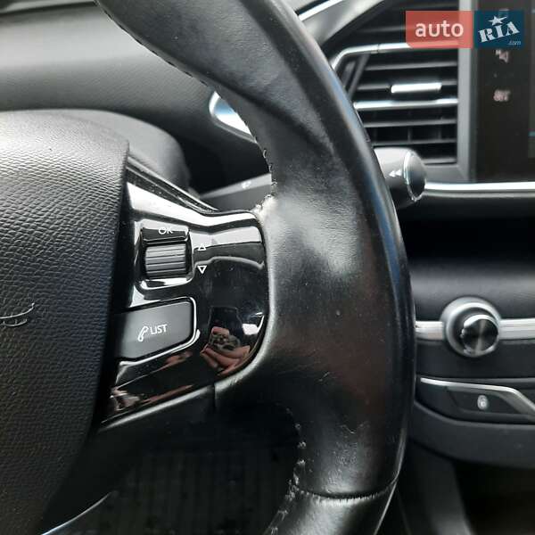 Универсал Peugeot 308 2017 в Полтаве