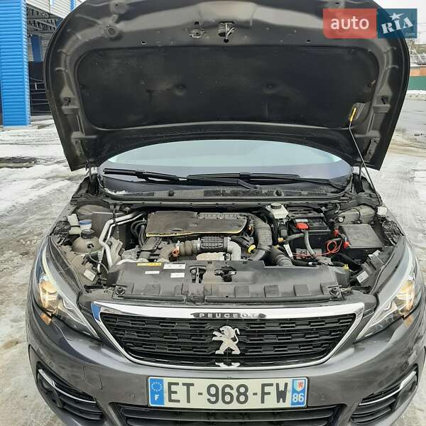 Универсал Peugeot 308 2017 в Полтаве