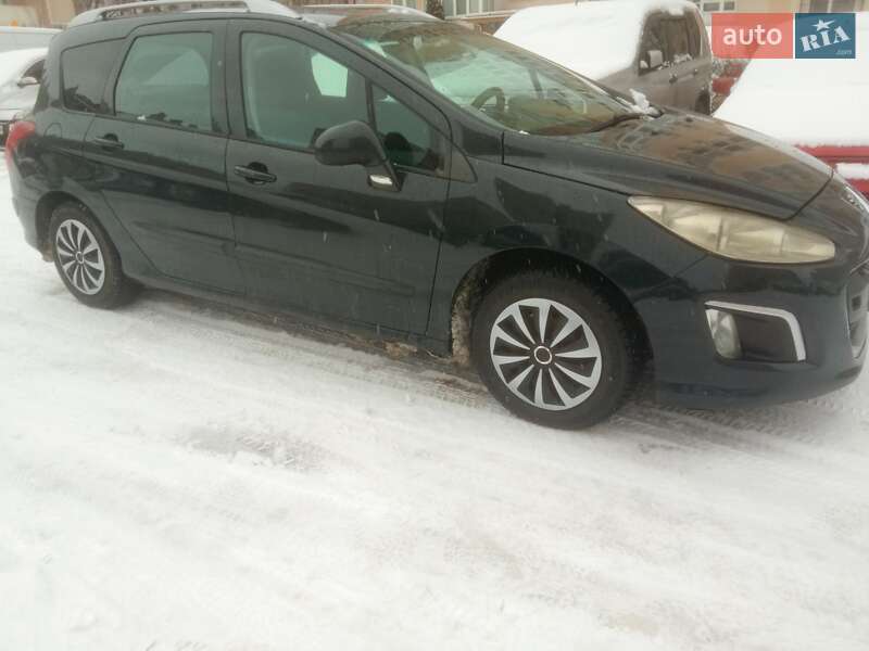 Универсал Peugeot 308 2012 в Киеве фото 15 Универсал Peugeot 308 2012 в Киеве