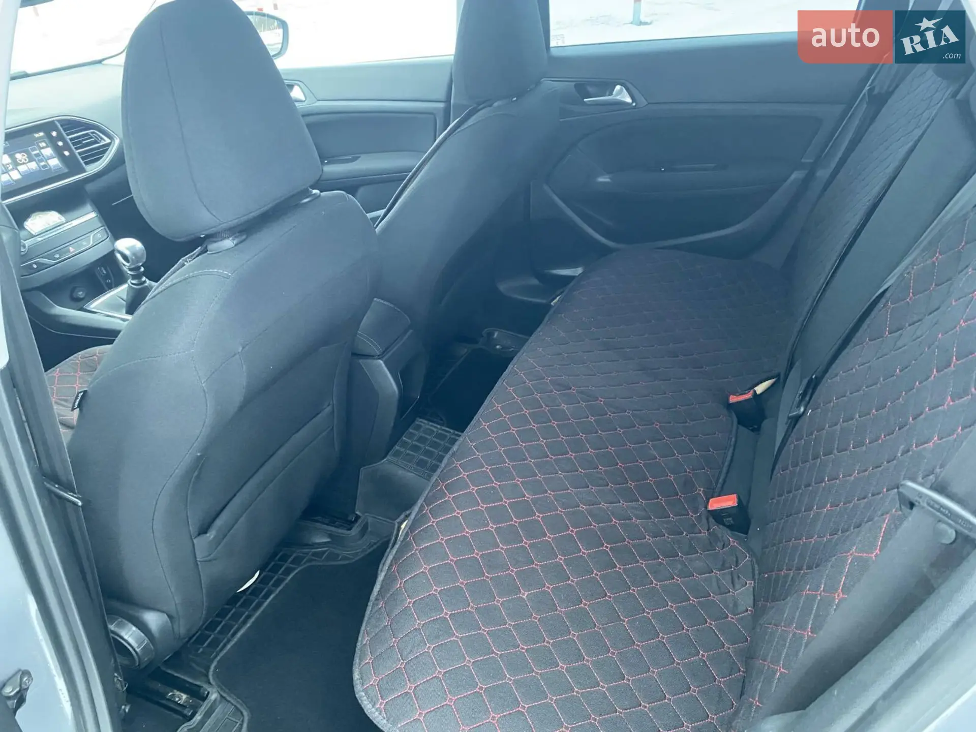 2015 Peugeot 308 - мініатюра 13