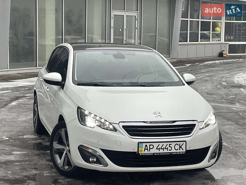 Peugeot 308 2016
