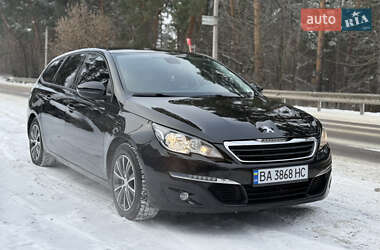 Универсал Peugeot 308 2015 в Киеве