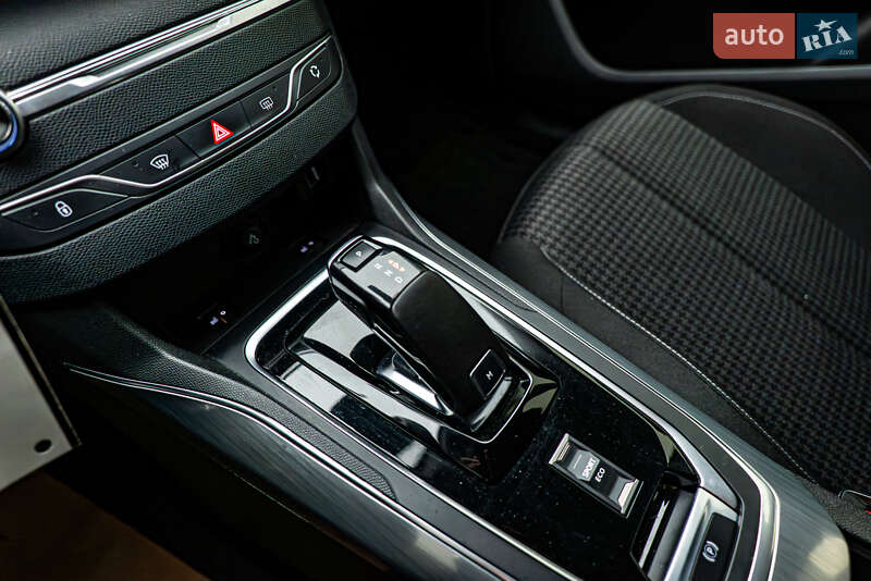 Хэтчбек Peugeot 308 2020 в Киеве