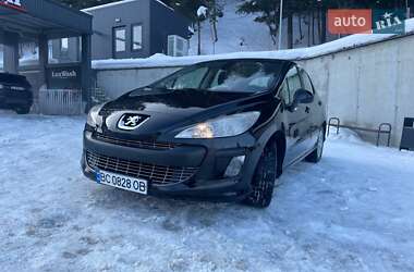 Хетчбек Peugeot 308 2008 в Бориславі