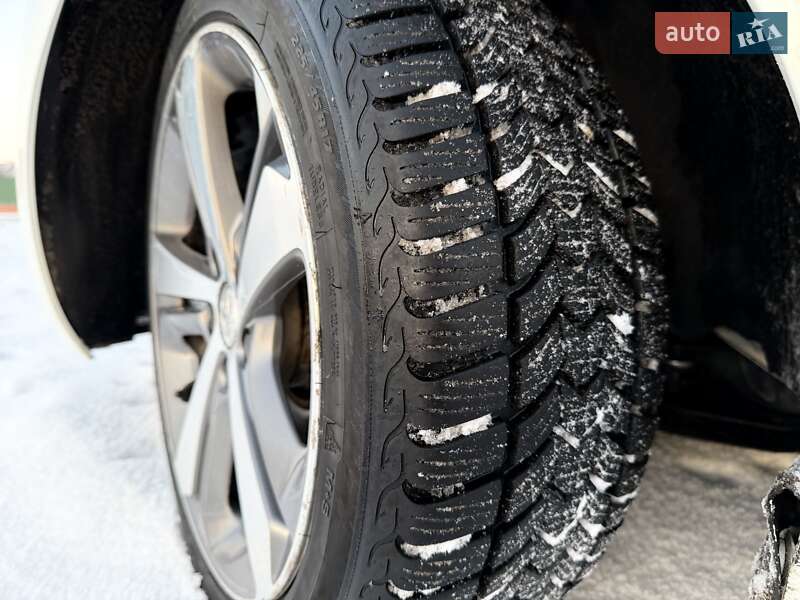 Универсал Peugeot 308 2016 в Киеве