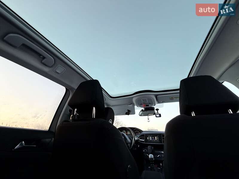 Универсал Peugeot 308 2016 в Киеве