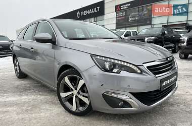 Универсал Peugeot 308 2016 в Киеве