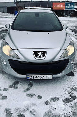 Хэтчбек Peugeot 308 2011 в Стрые