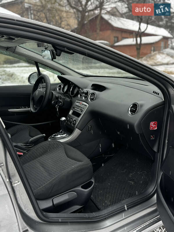 Универсал Peugeot 308 2009 в Ивано-Франковске