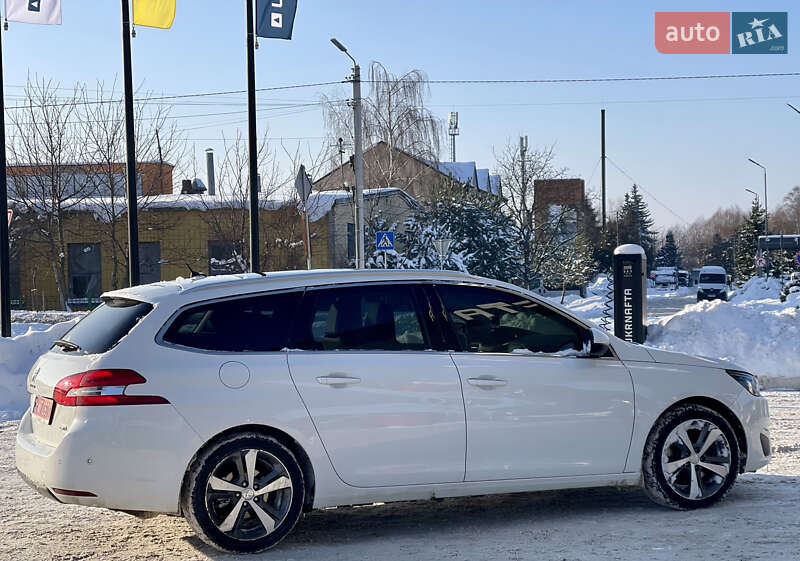 Универсал Peugeot 308 2014 в Дубно