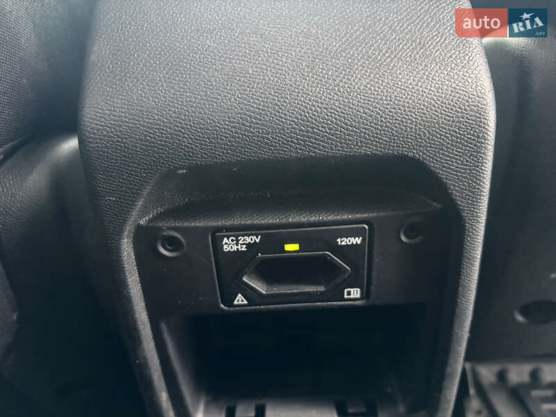 Универсал Peugeot 308 2016 в Киеве фото 10 Универсал Peugeot 308 2016 в Киеве