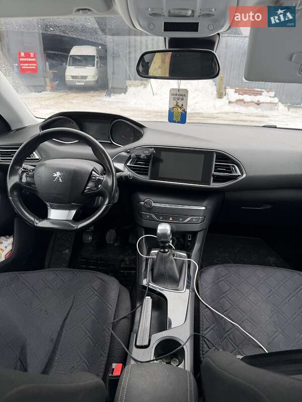 Универсал Peugeot 308 2014 в Львове фото 8 Универсал Peugeot 308 2014 в Львове