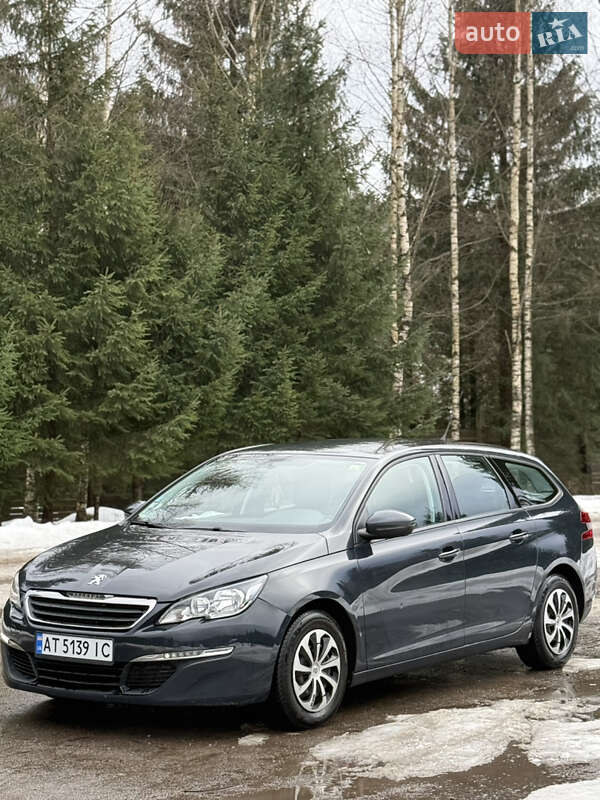 Универсал Peugeot 308 2016 в Ивано-Франковске