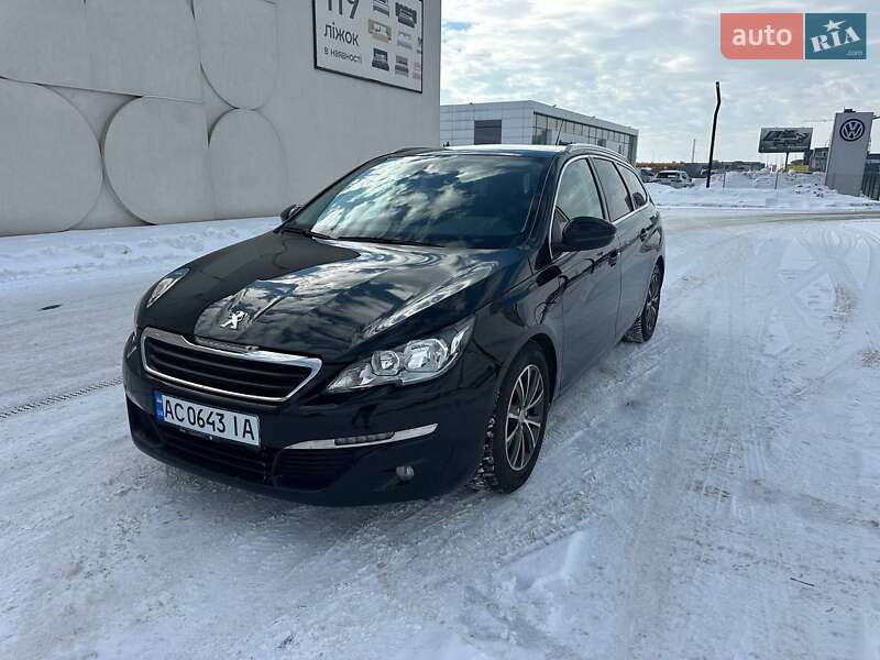 Универсал Peugeot 308 2015 в Луцке
