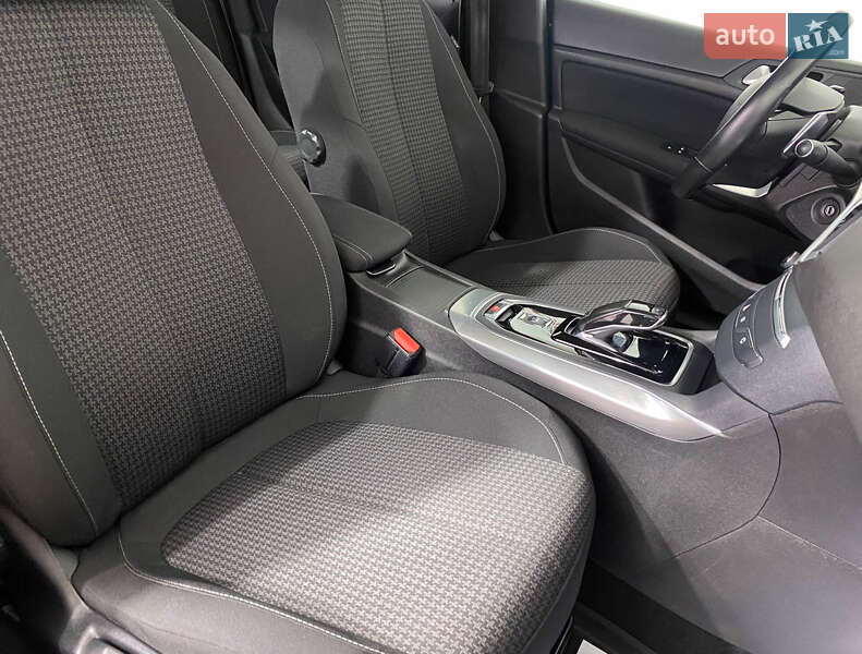 Универсал Peugeot 308 2020 в Львове