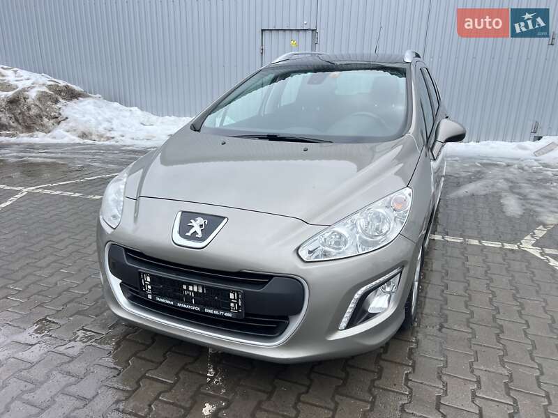 Универсал Peugeot 308 2013 в Хмельницком