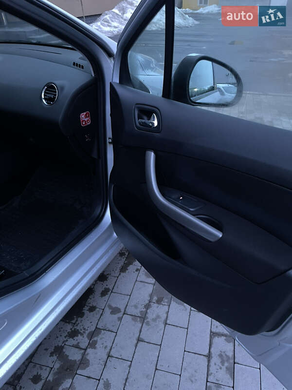 Хэтчбек Peugeot 308 2009 в Ровно фото 6 Хэтчбек Peugeot 308 2009 в Ровно