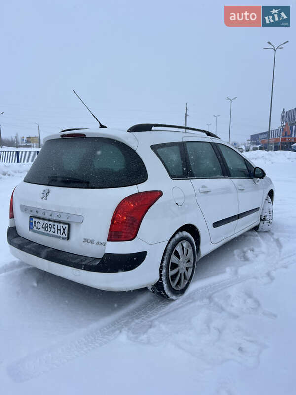 Универсал Peugeot 308 2009 в Нововолынске