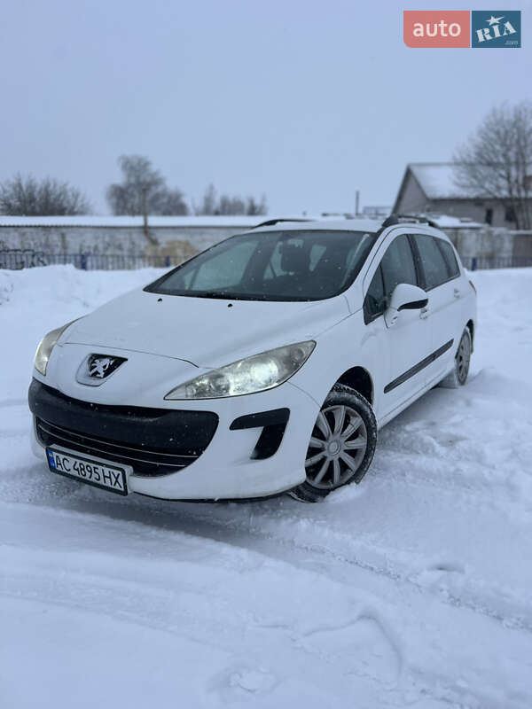 Универсал Peugeot 308 2009 в Нововолынске