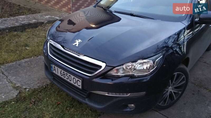 Универсал Peugeot 308 2015 в Черновцах