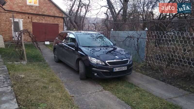 Универсал Peugeot 308 2015 в Черновцах