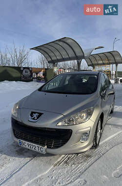 Хетчбек Peugeot 308 2009 в Золочеві