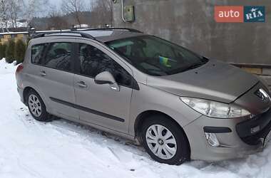 Универсал Peugeot 308 2011 в Ровно