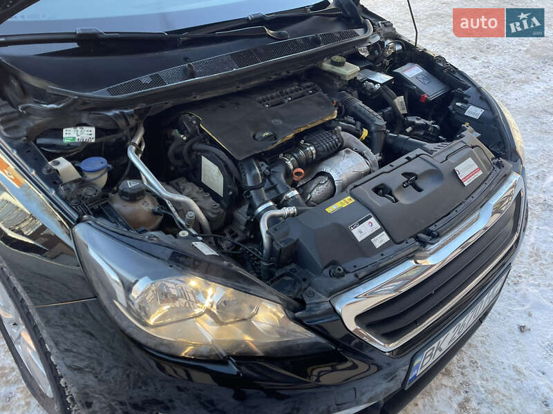 Универсал Peugeot 308 2015 в Сарнах