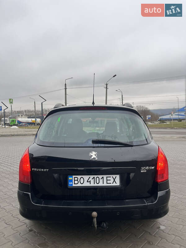 Универсал Peugeot 308 2011 в Ивано-Франковске