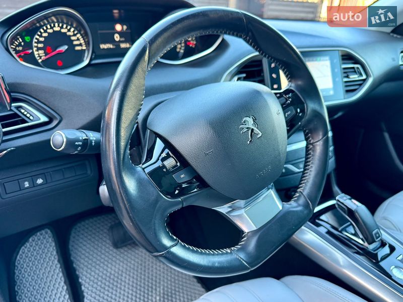 Универсал Peugeot 308 2020 в Самборе