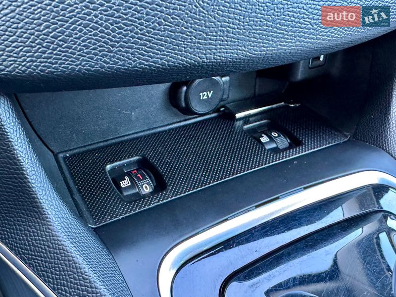 Универсал Peugeot 308 2020 в Самборе